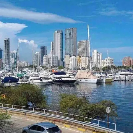 Apartamento Apto 3002 Frente Al Mar- Edificio Palmetto, Piso 30