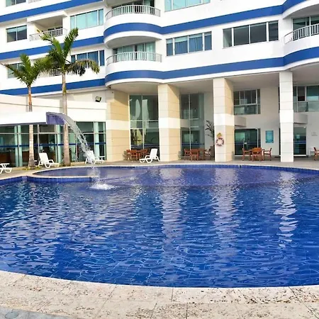 Apartamento Apto 3002 Frente Al Mar- Edificio Palmetto, Piso 30 *